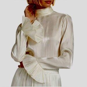 CINQ A SEPT Turner Top Ivory Satin Blouse with Ruffle Cuffs SIZE S  NWT